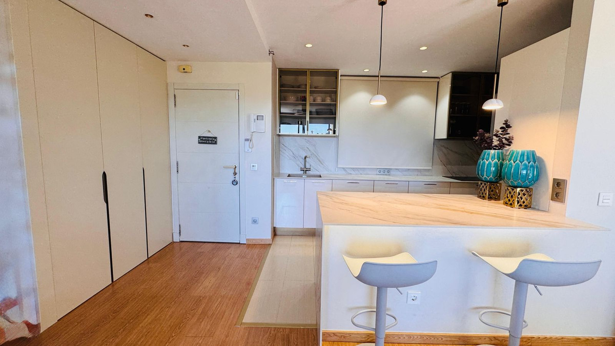 2 Bedroom Apartment for Sale in Selwo — view 20