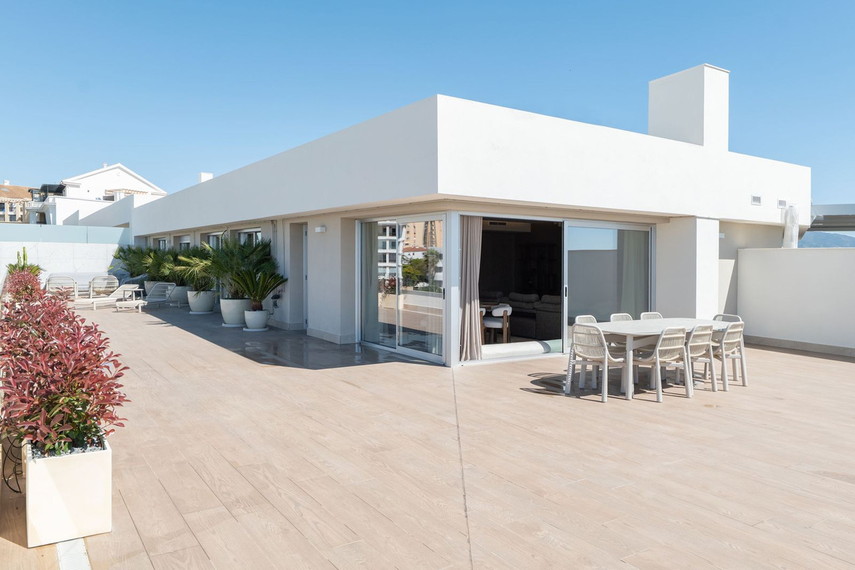 3 Bedroom Apartment for Sale in San Pedro de Alcántara — 6