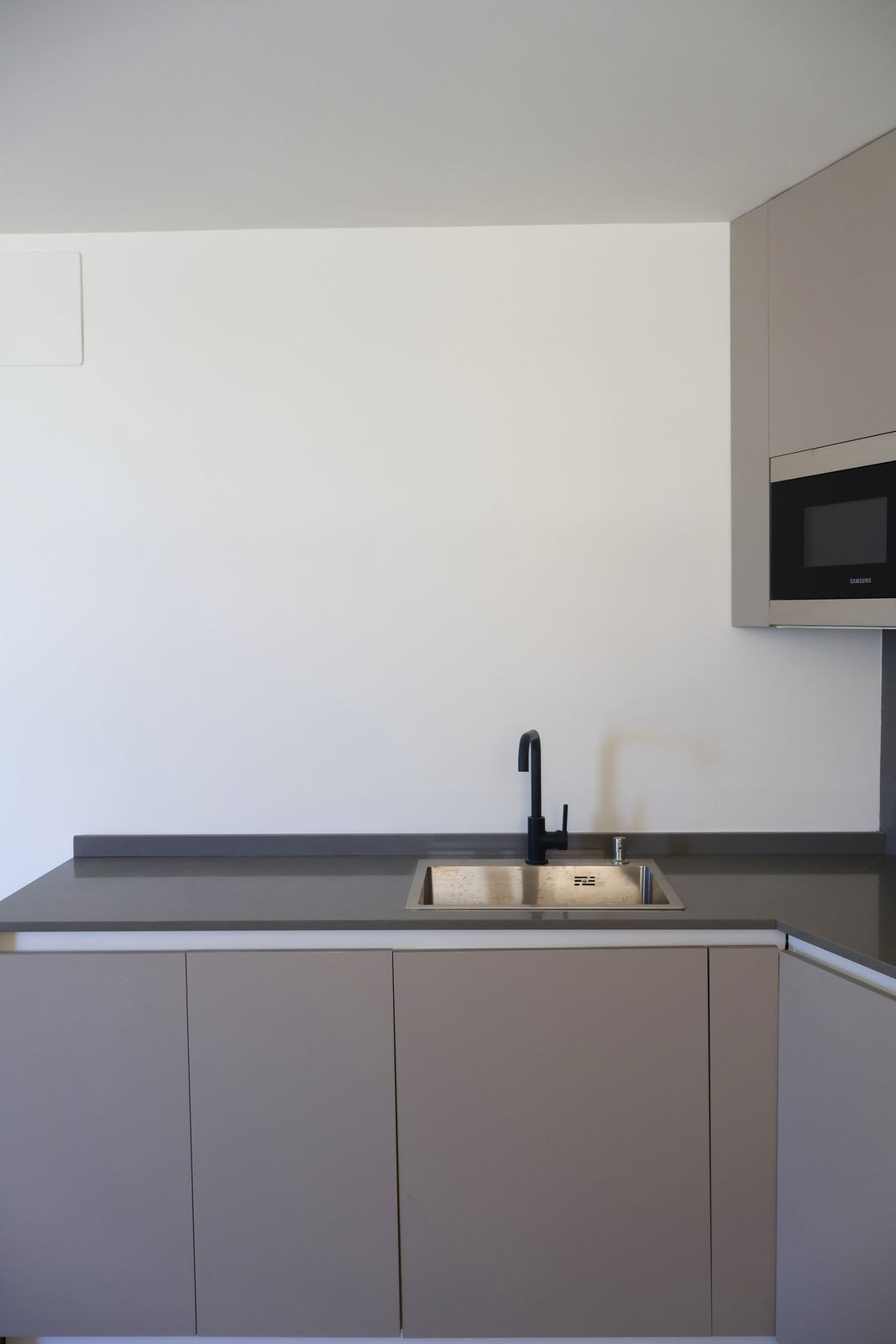 3 Bedroom Apartment for Sale in Estepona — 7