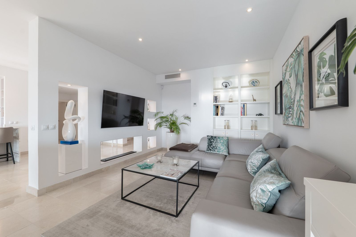 4 Bedroom Apartment for Sale in Los Flamingos — view 15