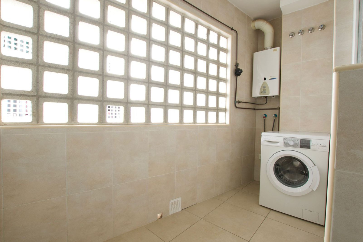 3 Bedroom Apartment for Sale in Nueva Andalucía — 9