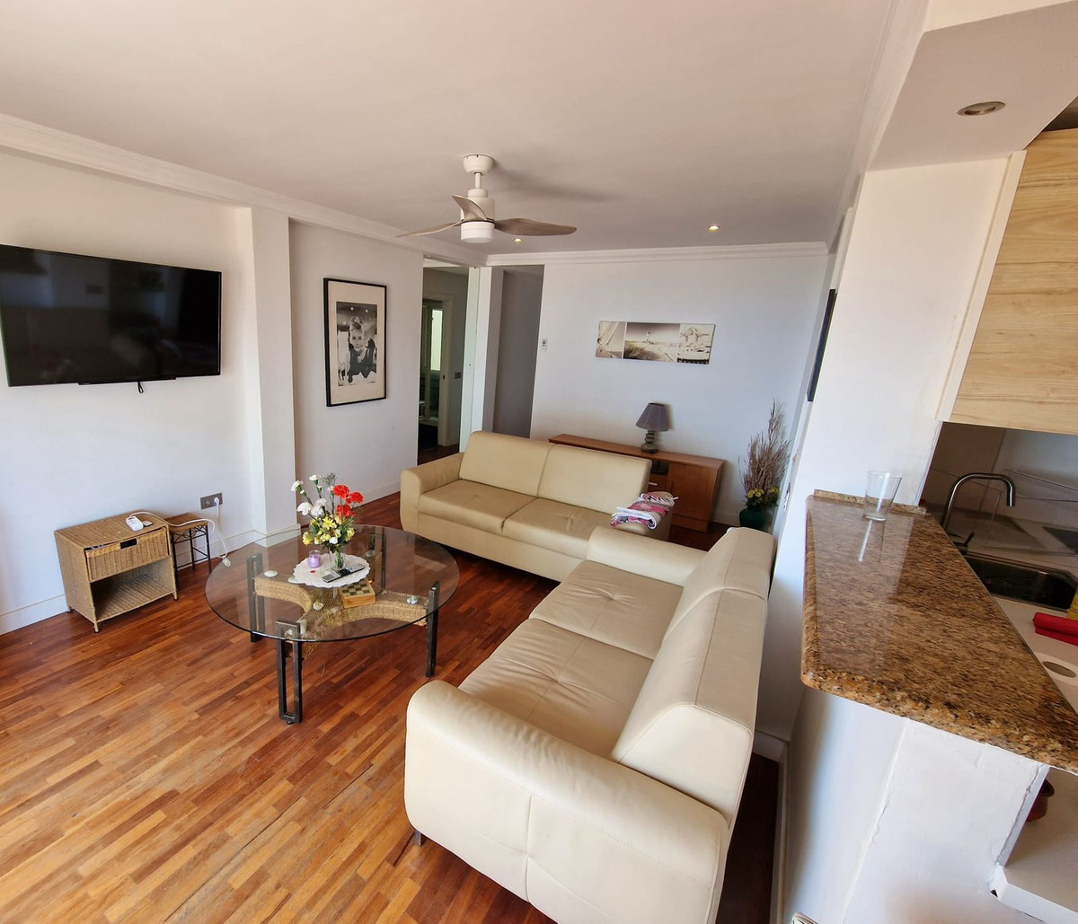 2 Bedroom Apartment for Sale in Estepona — 4