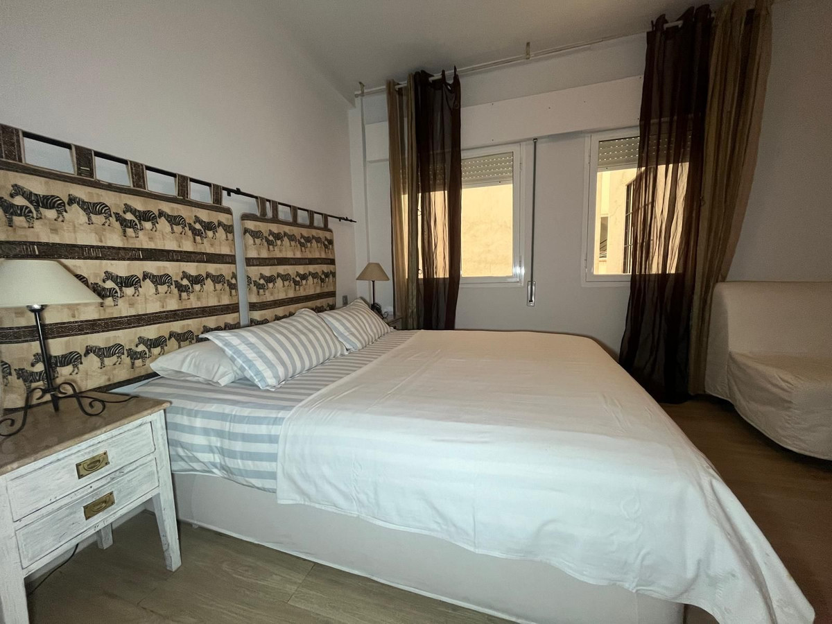 2 Bedroom Apartment for Sale in Estepona — 5