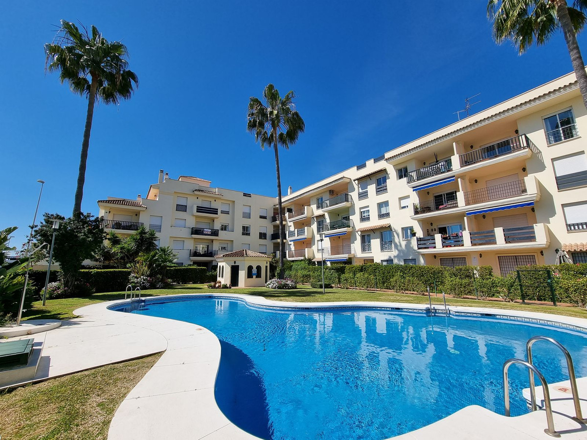 2 Bedroom Apartment for Sale in Nueva Andalucía