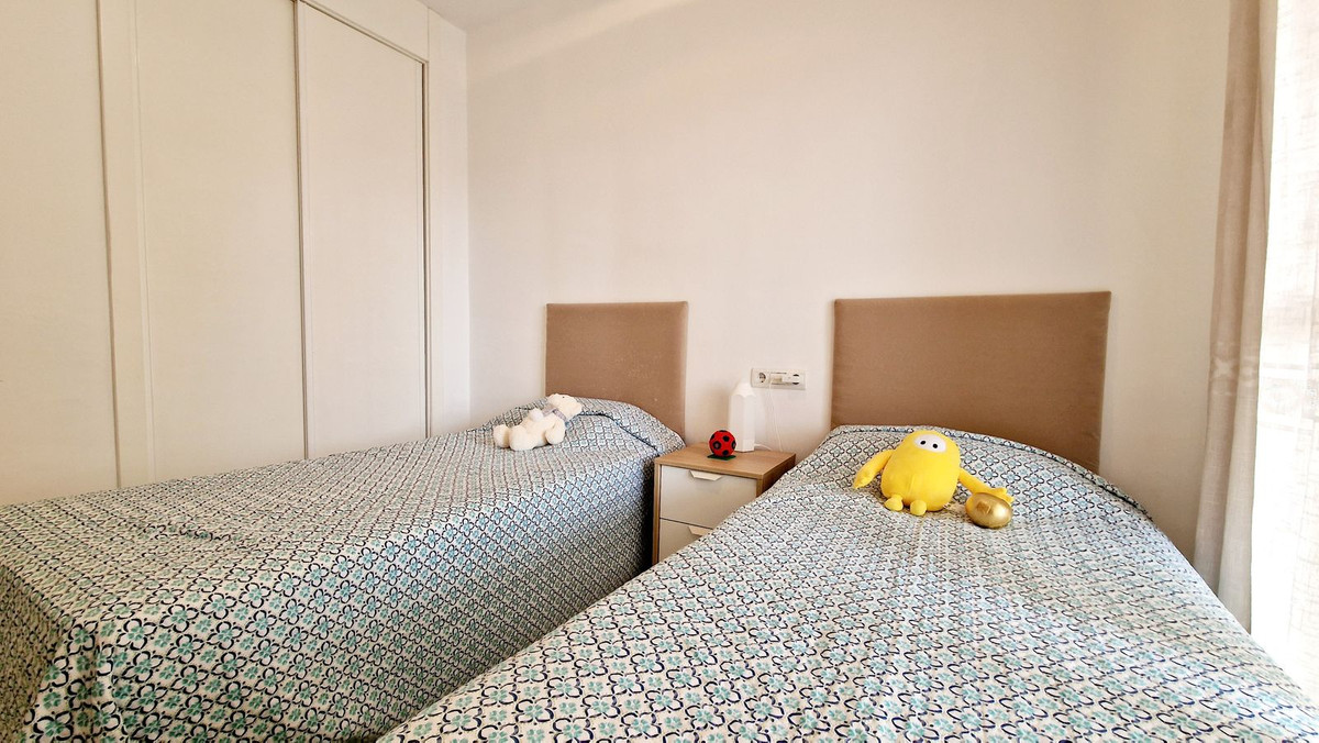 2 Bedroom Apartment for Sale in Nueva Andalucía — view 10