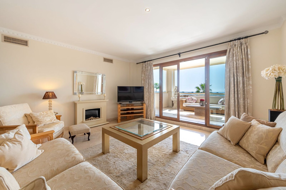 2 Bedroom Apartment for Sale in El Paraiso — view 18