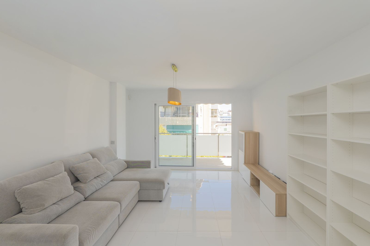 3 Bedroom Apartment for Sale in Marbella — 5