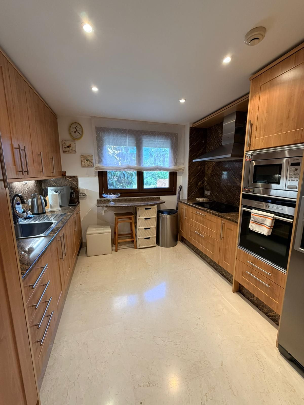 3 Bedroom Apartment for Sale in New Golden Mile — 9