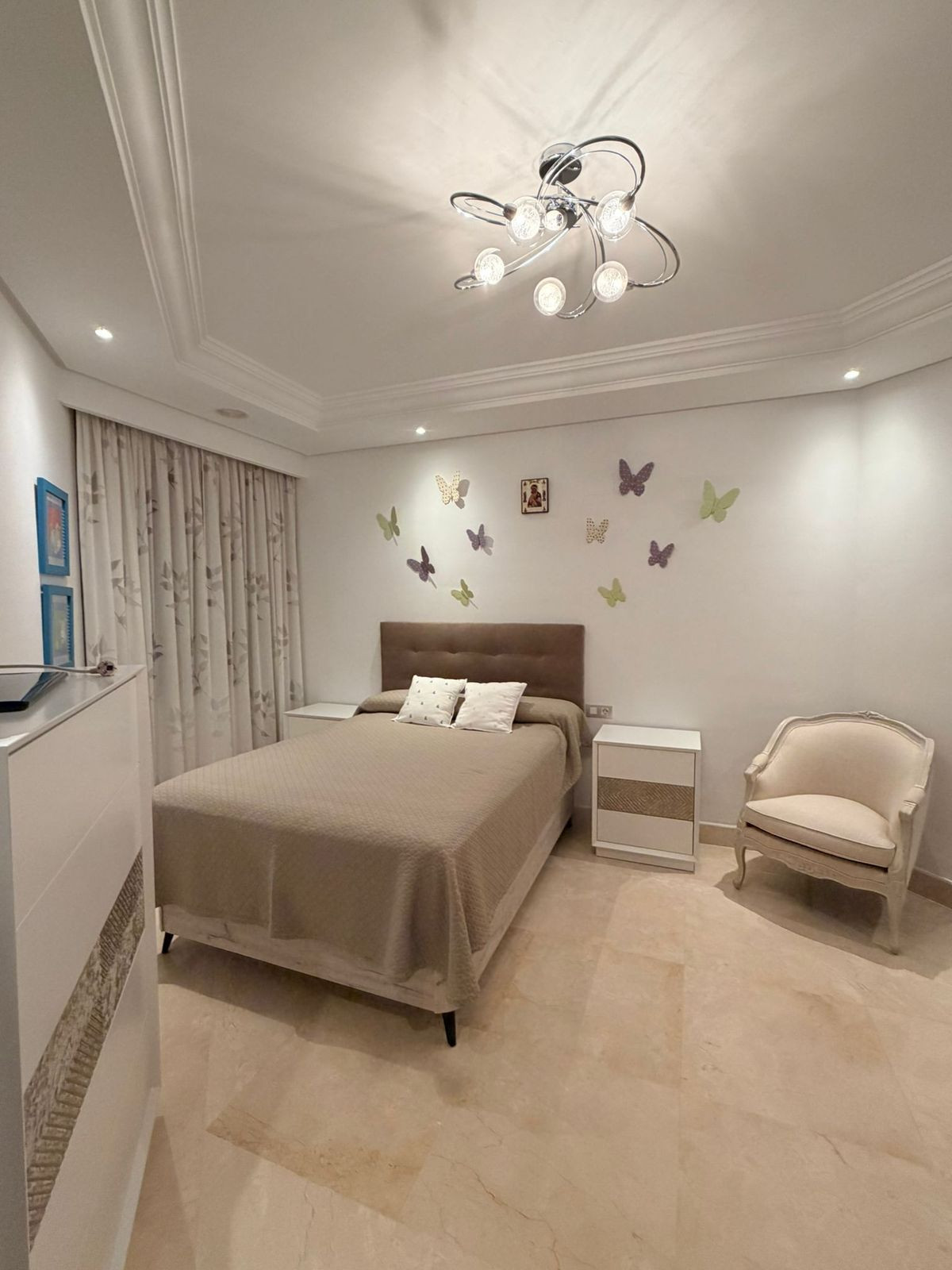 3 Bedroom Apartment for Sale in New Golden Mile — view 14
