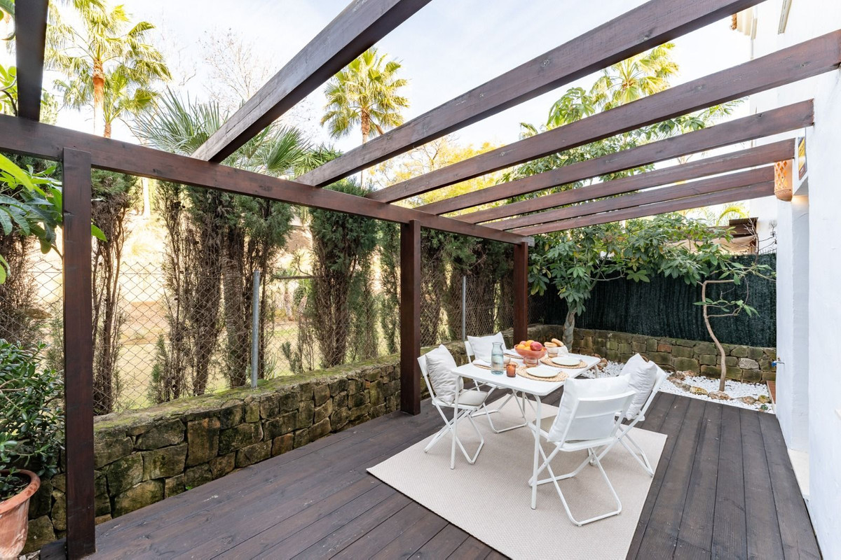 3 Bedroom Apartment for Sale in Estepona — 5