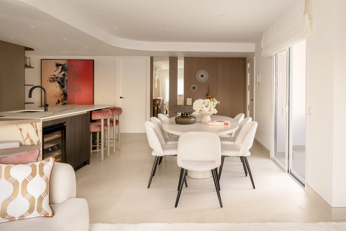 3 Bedroom Apartment for Sale in New Golden Mile — 6