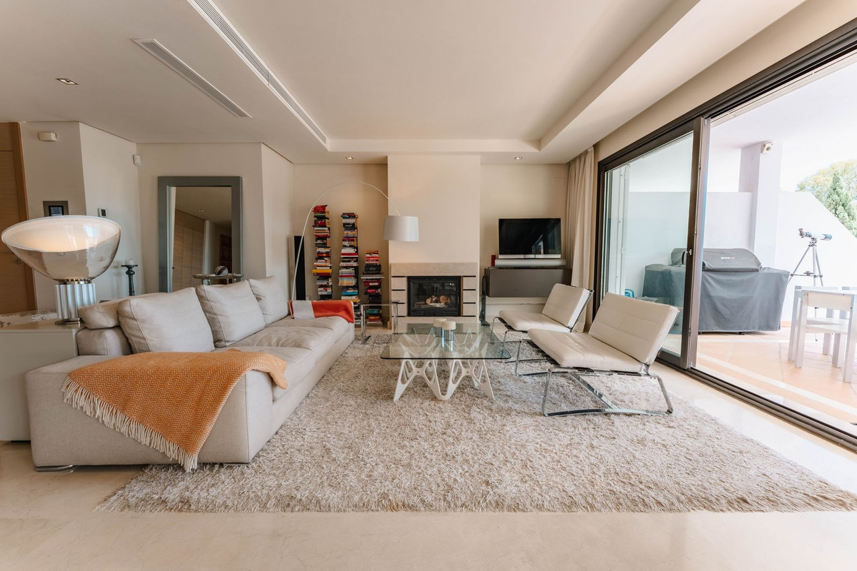 2 Bedroom Apartment for Sale in La Quinta — 2