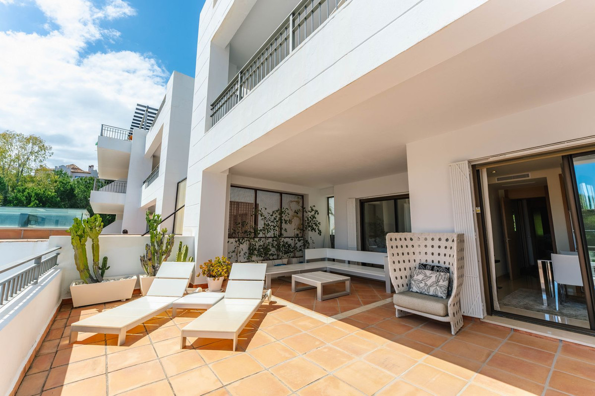 2 Bedroom Apartment for Sale in La Quinta — 6