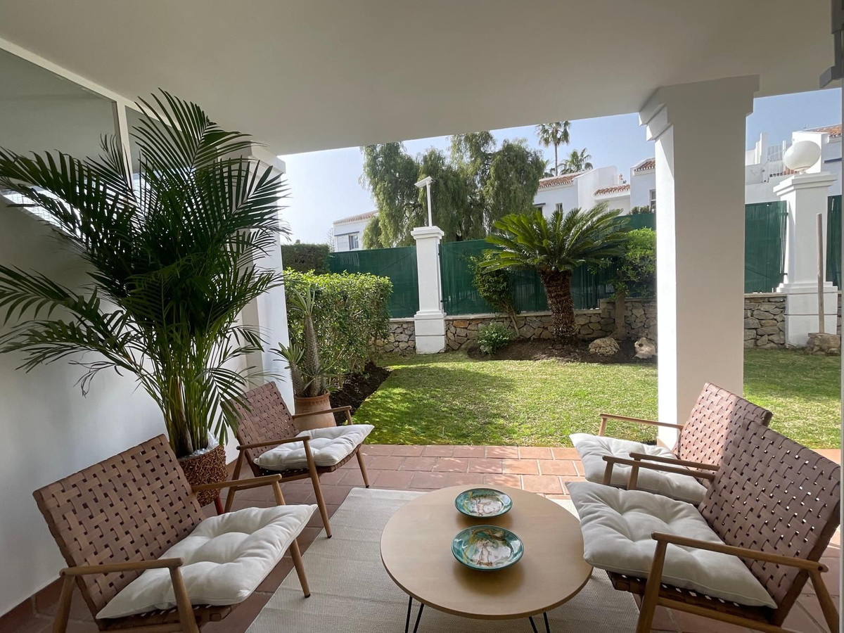 2 Bedroom Apartment for Sale in Aloha — 2