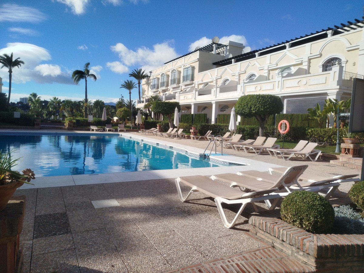 2 Bedroom Apartment for Sale in Aloha — 6