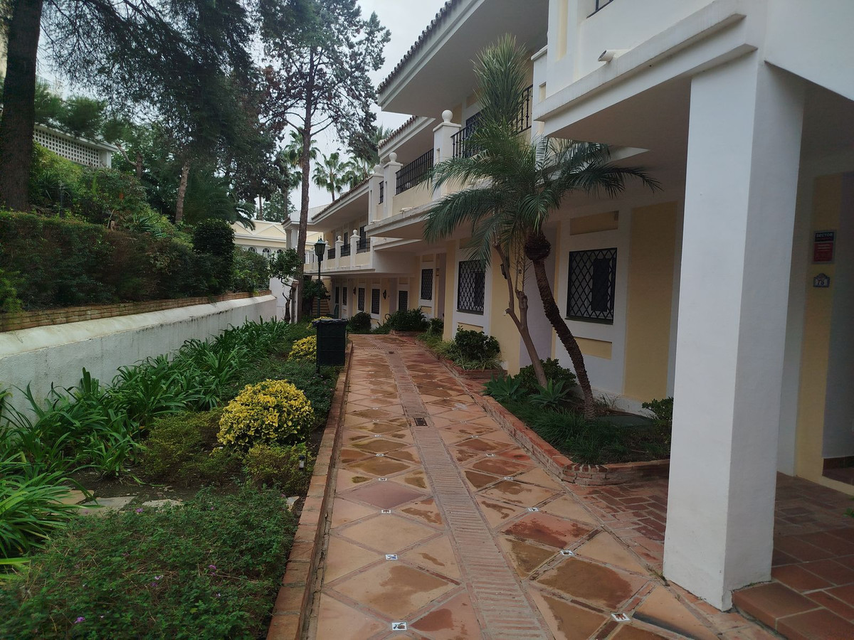 2 Bedroom Apartment for Sale in Aloha — 9