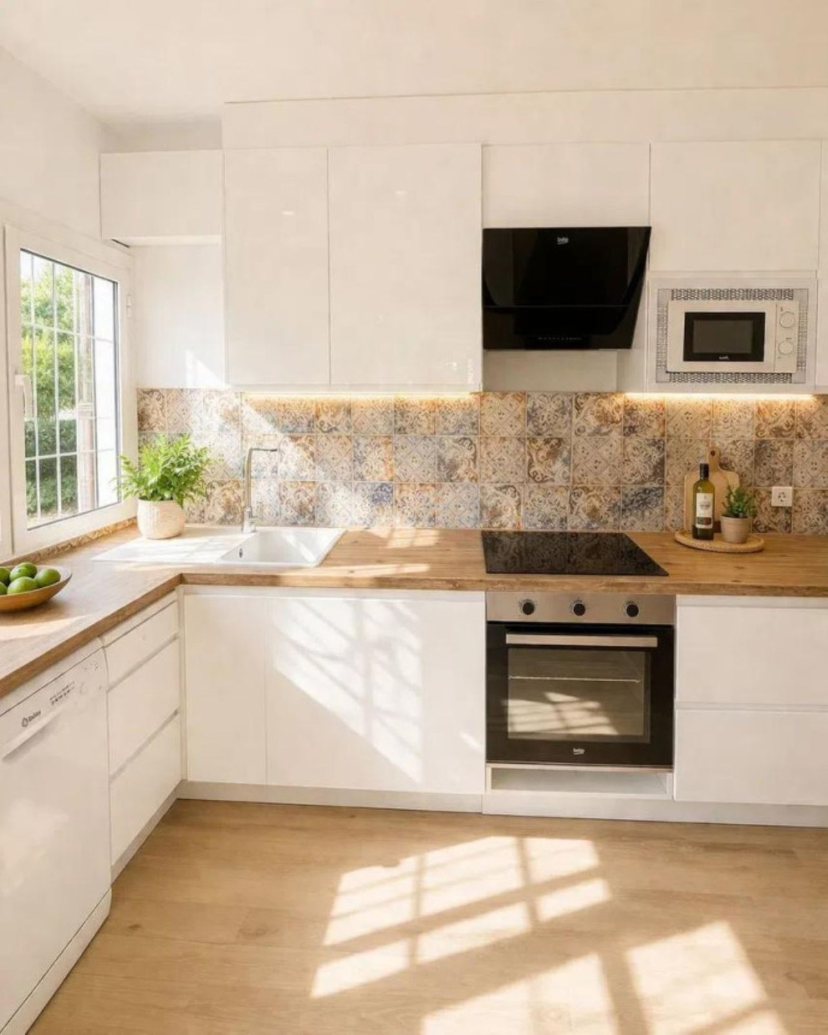 2 Bedroom Apartment for Sale in Estepona — 3
