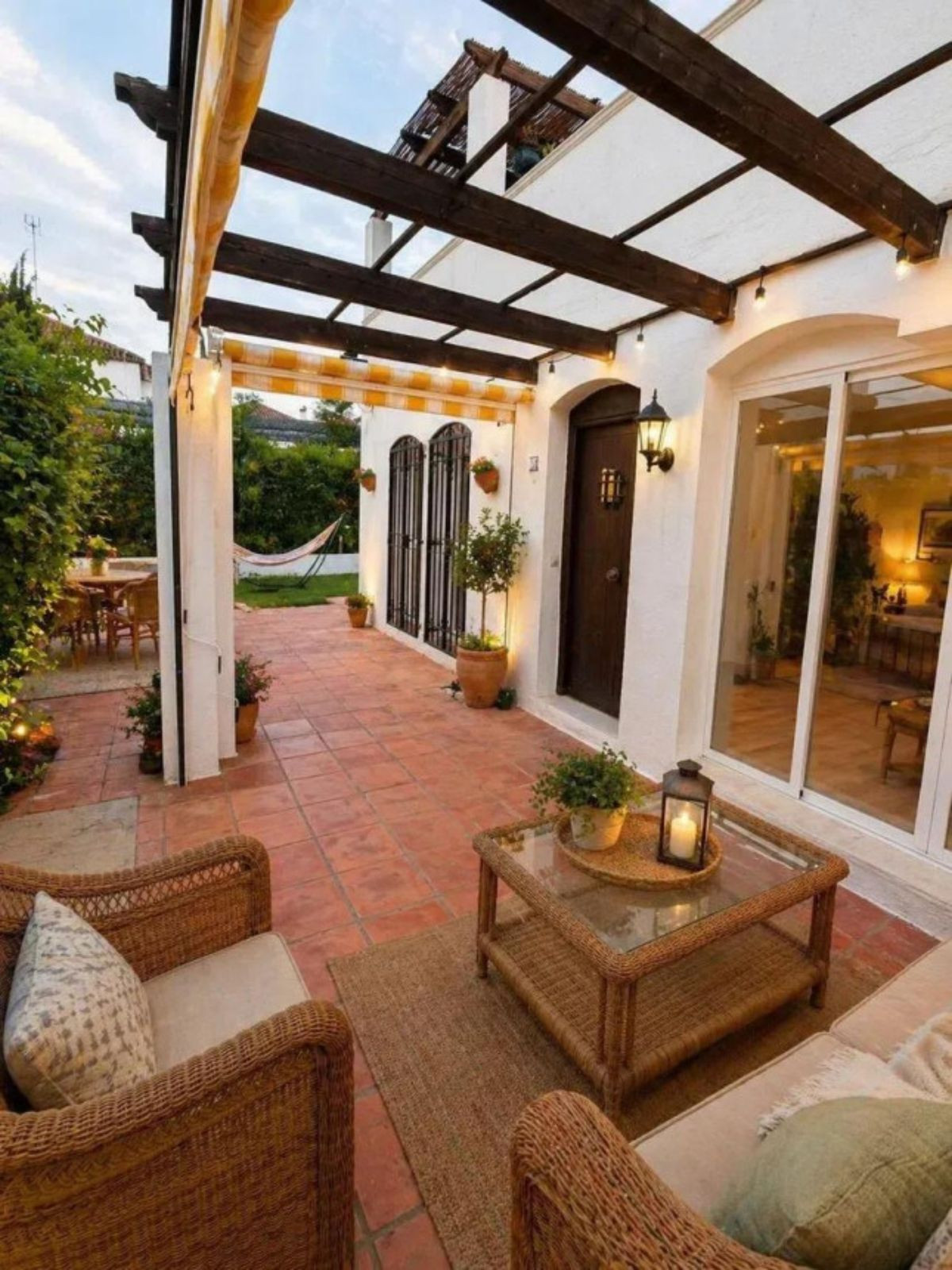 2 Bedroom Apartment for Sale in Estepona — 7