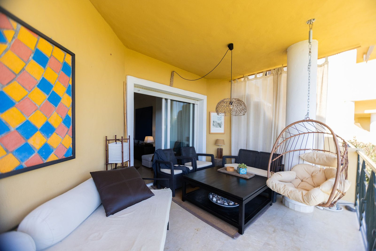 3 Bedroom Apartment for Sale in Bel Air — 2