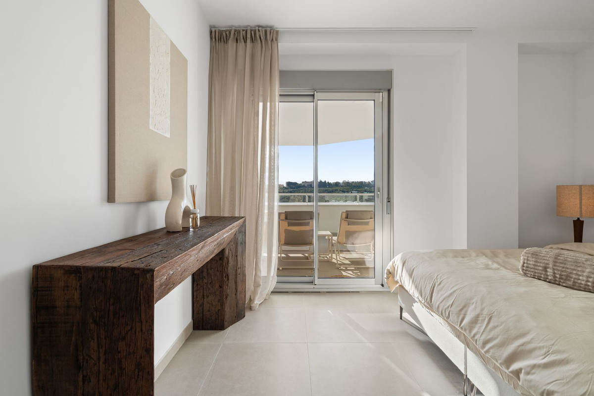 2 Bedroom Apartment for Sale in Estepona — 2
