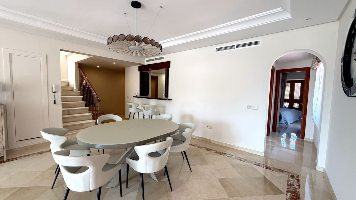 3 Bedroom Apartment for Sale in New Golden Mile — 7