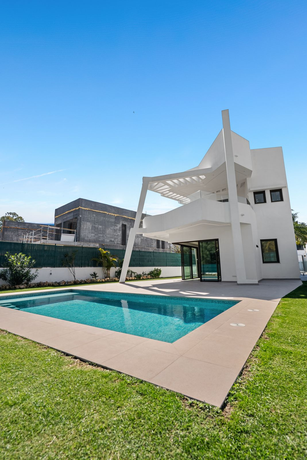 4 Bedroom Villa for Sale in Atalaya — 2