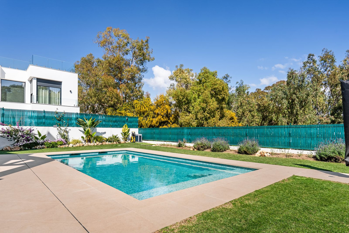 4 Bedroom Villa for Sale in Atalaya — 7