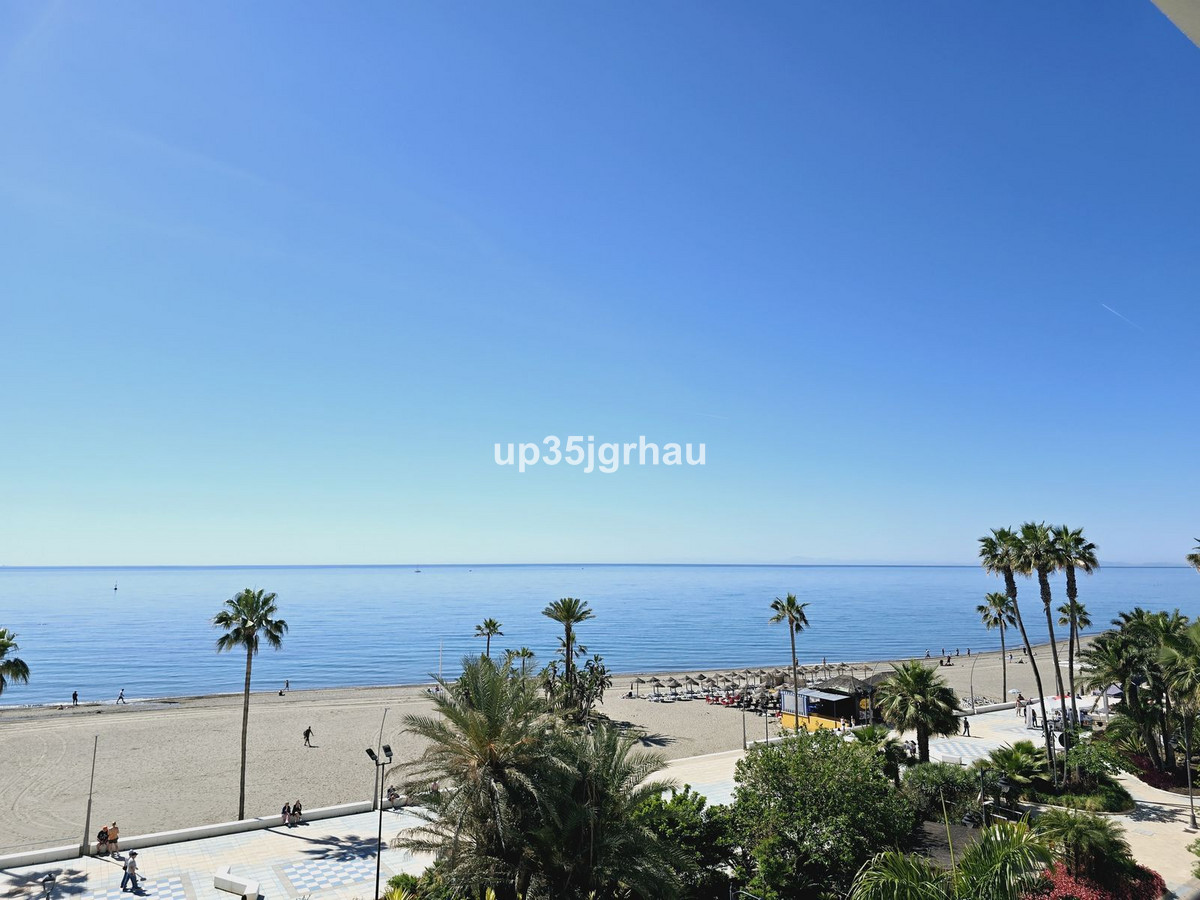 2 Bedroom Apartment for Sale in Estepona — 2