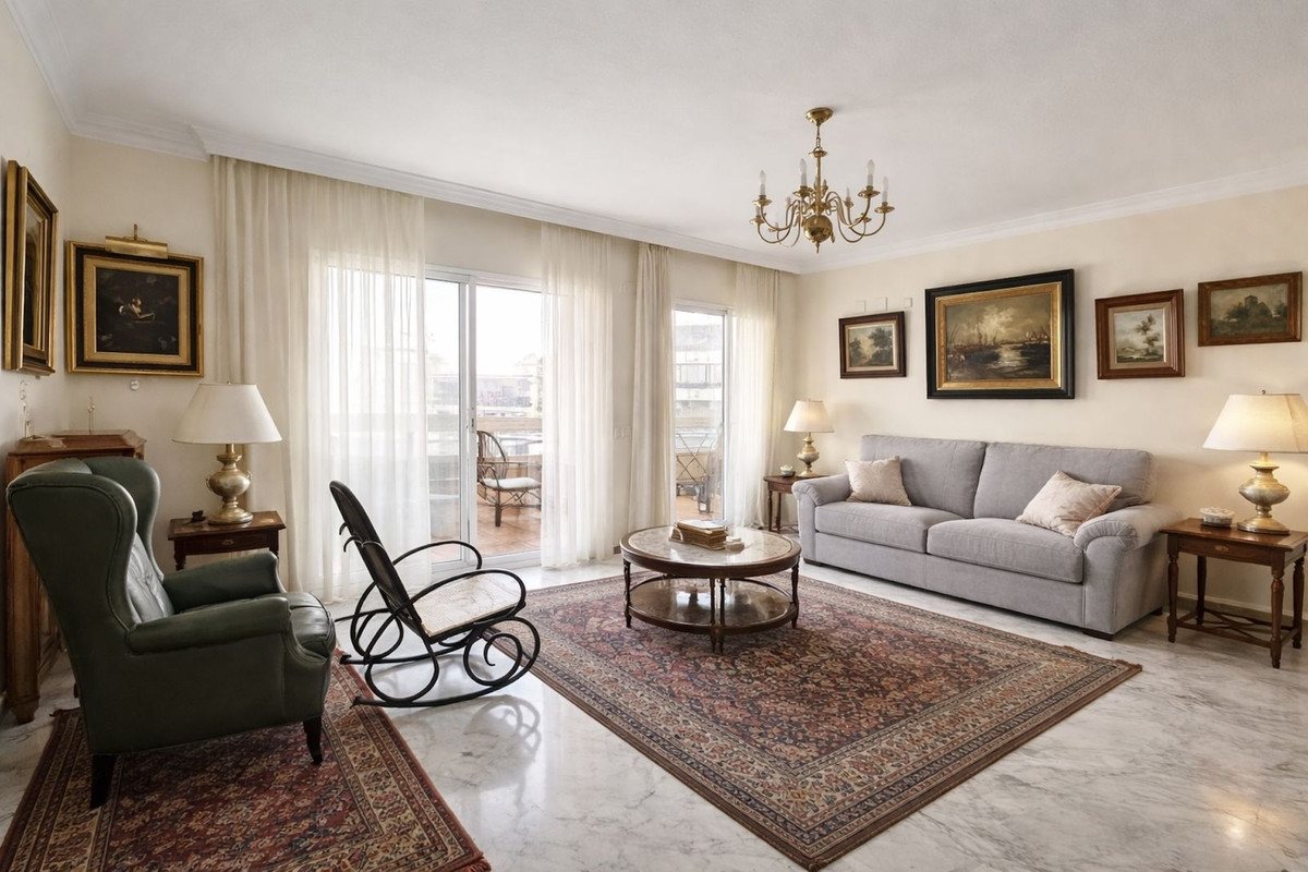 3 Bedroom Apartment for Sale in Marbella — 5