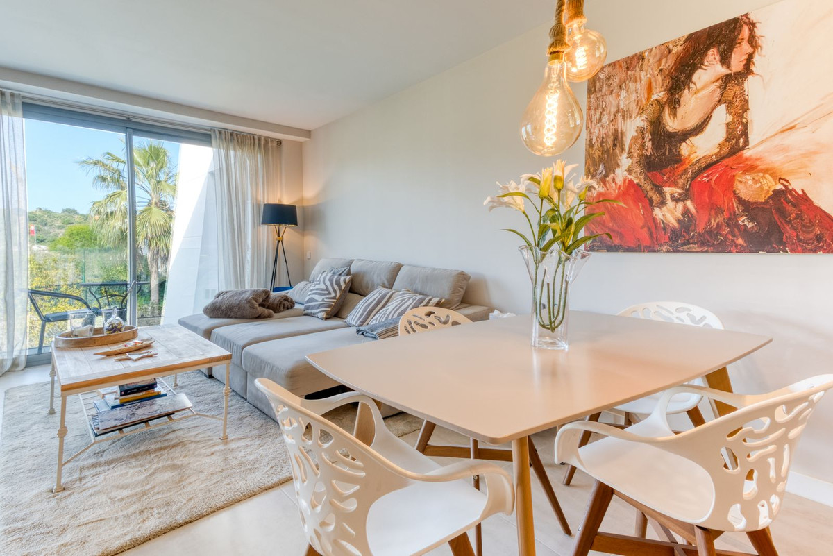 2 Bedroom Apartment for Sale in Estepona — 4