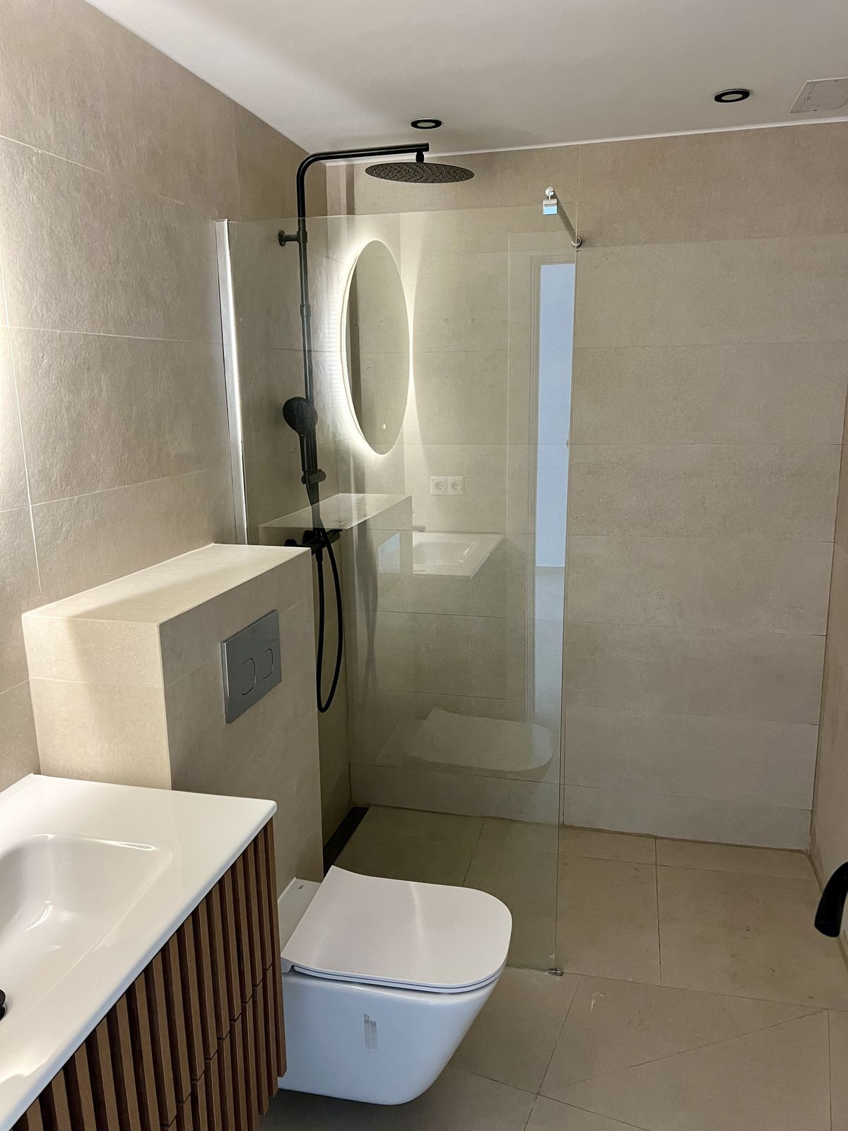 1 Bedroom Apartment for Sale in Estepona — 9