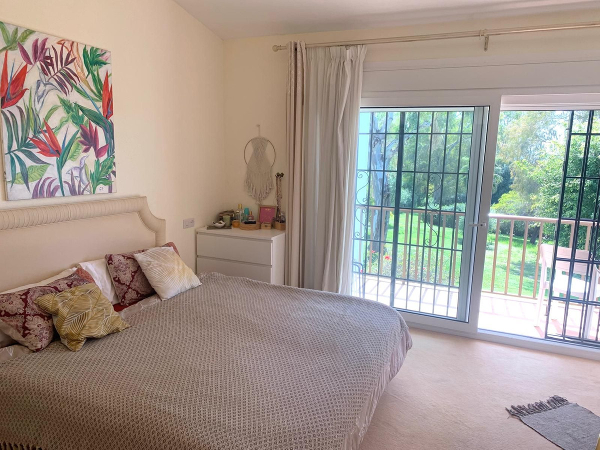 2 Bedroom Villa for Sale in Estepona — 8