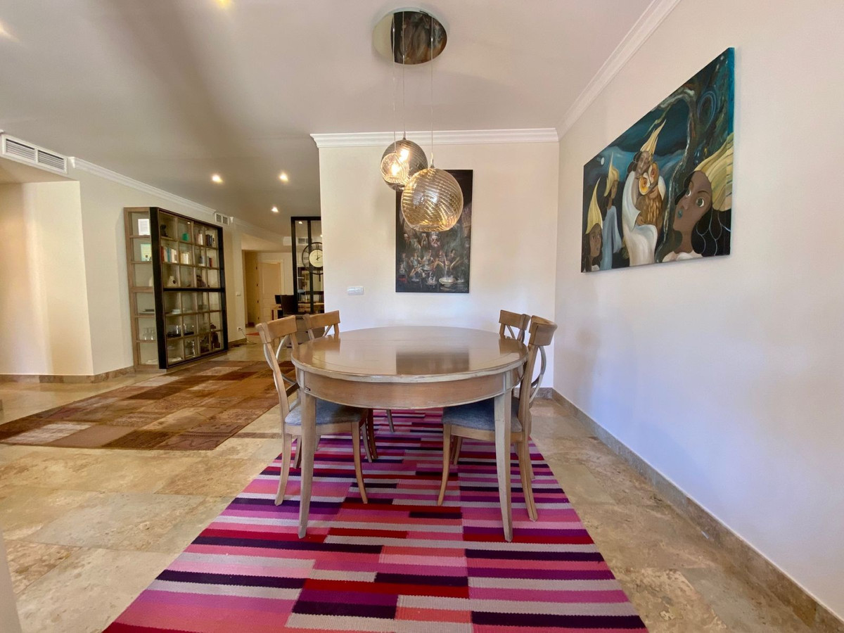 3 Bedroom Apartment for Sale in The Golden Mile — 8