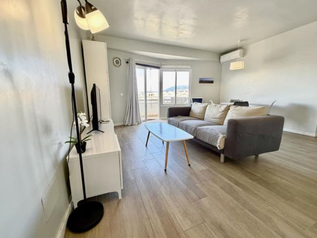 2 Bedroom Apartment for Sale in Marbella