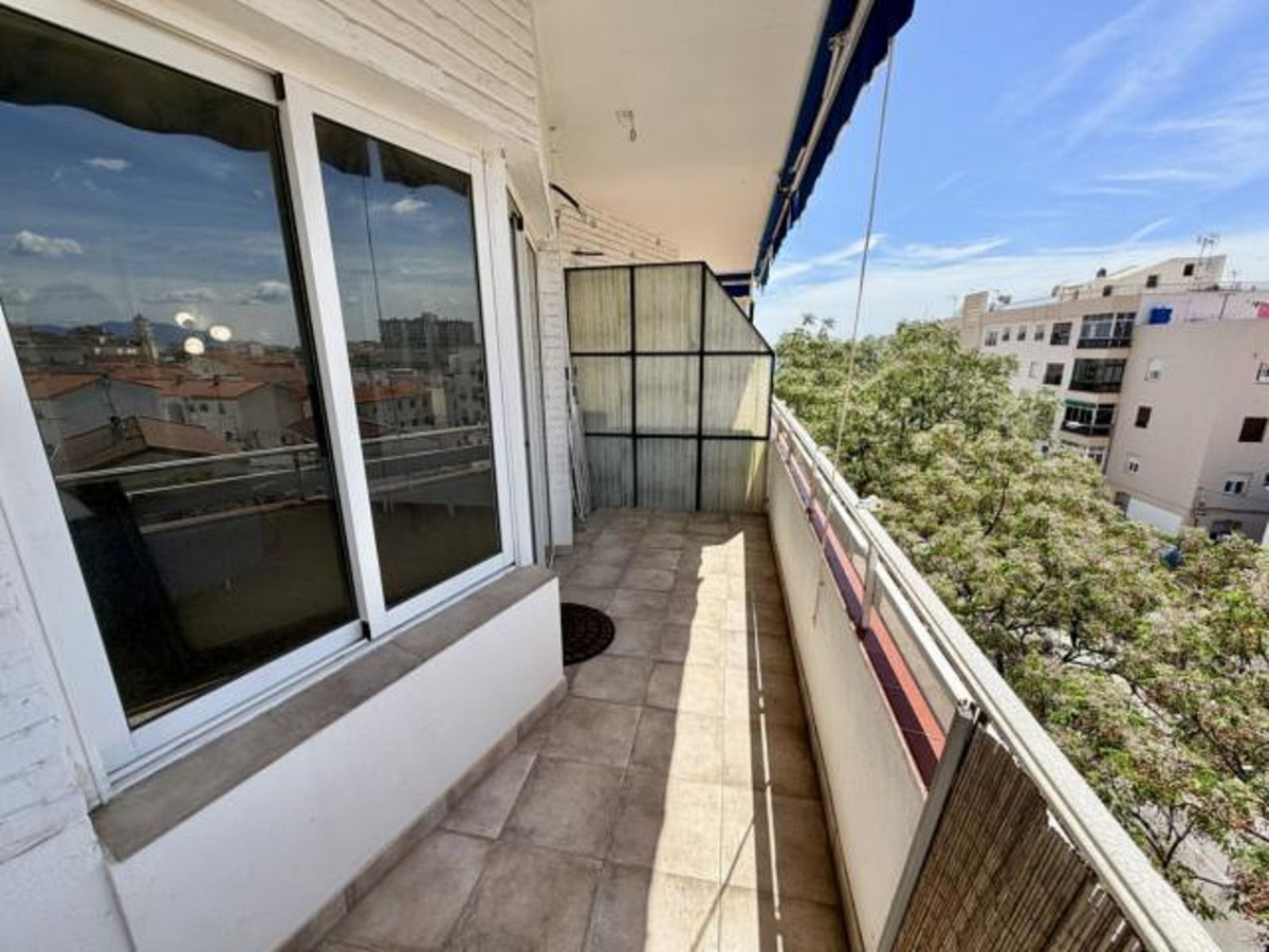 2 Bedroom Apartment for Sale in Marbella — view 10