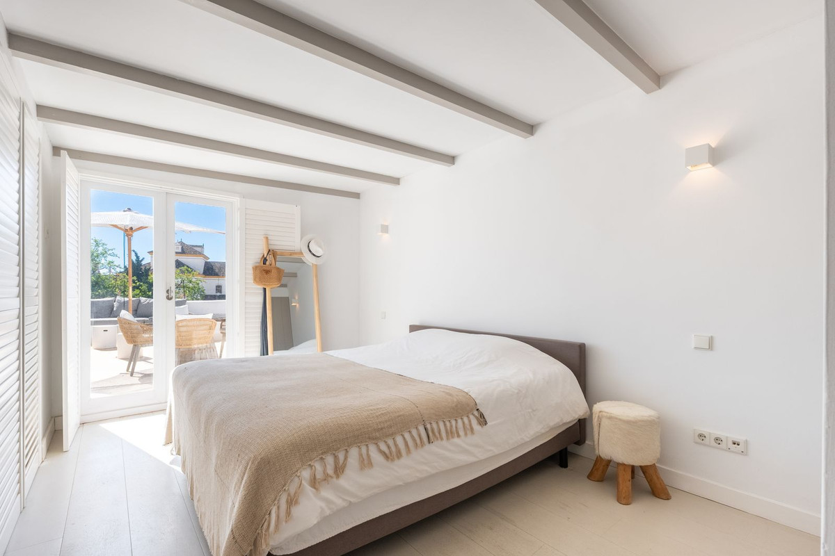 2 Bedroom Apartment for Sale in Marbella — 5