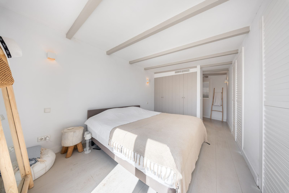 2 Bedroom Apartment for Sale in Marbella — 6