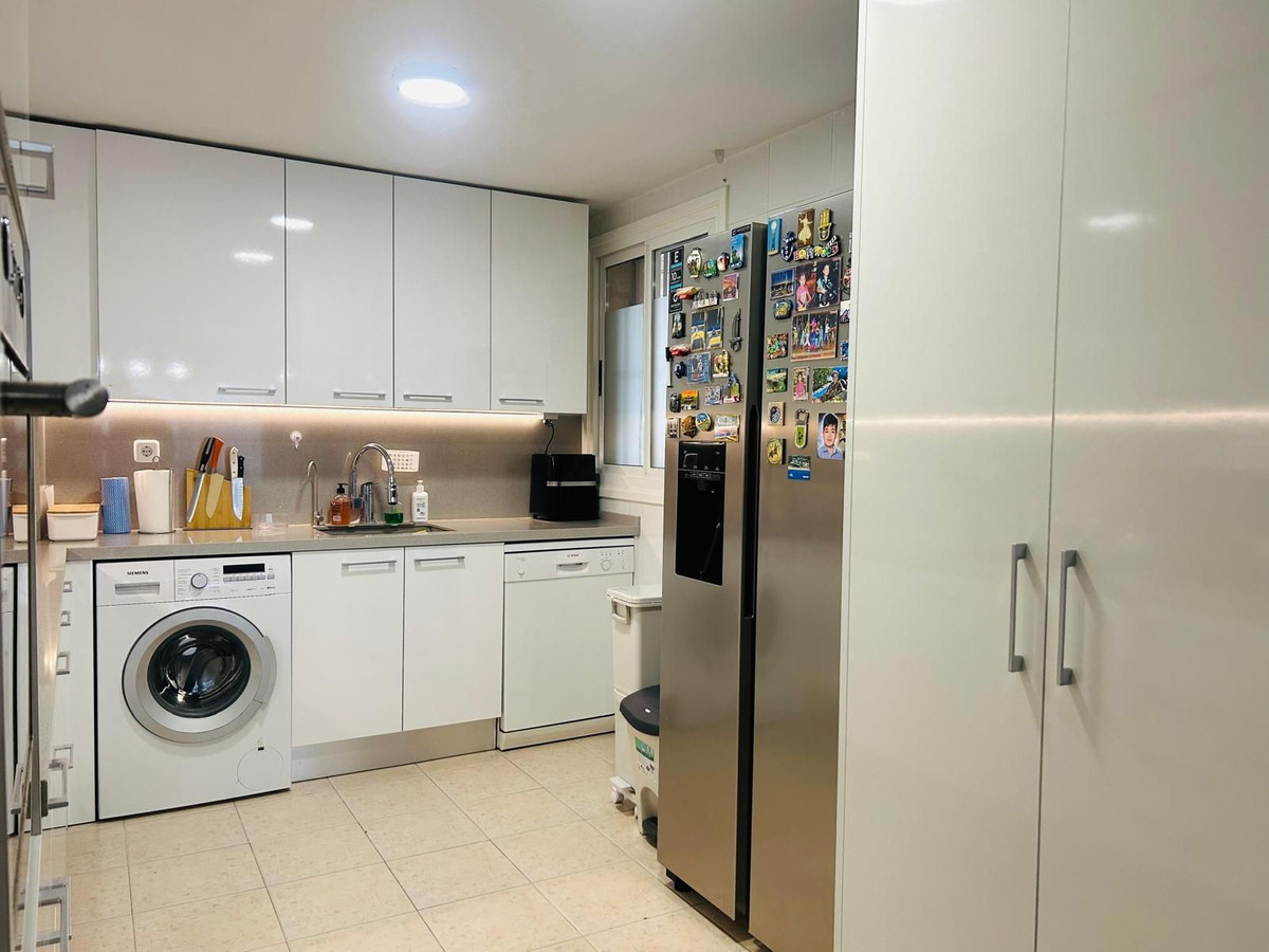 3 Bedroom Apartment for Sale in Guadalmina Alta — 9
