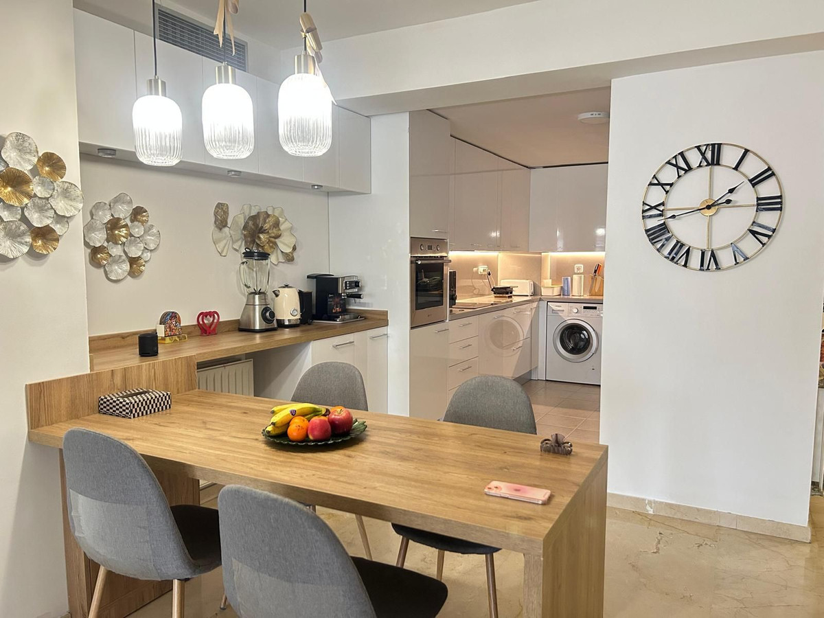 3 Bedroom Apartment for Sale in Guadalmina Alta — view 10