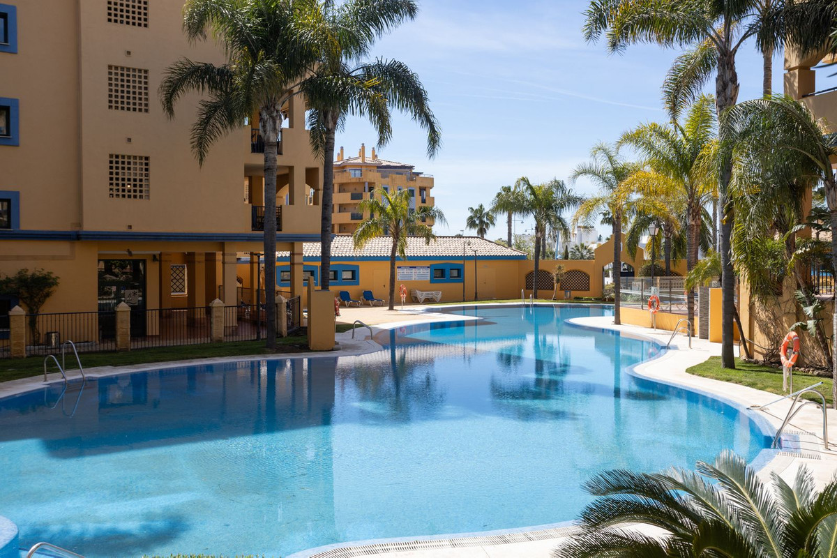 3 Bedroom Apartment for Sale in San Pedro de Alcántara