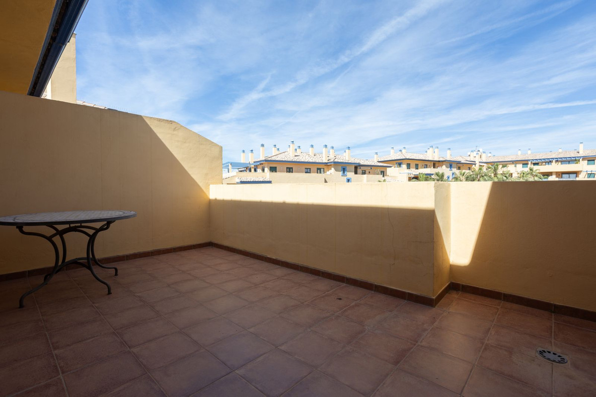 3 Bedroom Apartment for Sale in San Pedro de Alcántara — 5