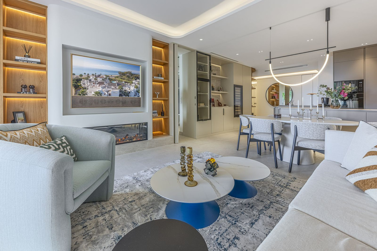 3 Bedroom Apartment for Sale in New Golden Mile — 4
