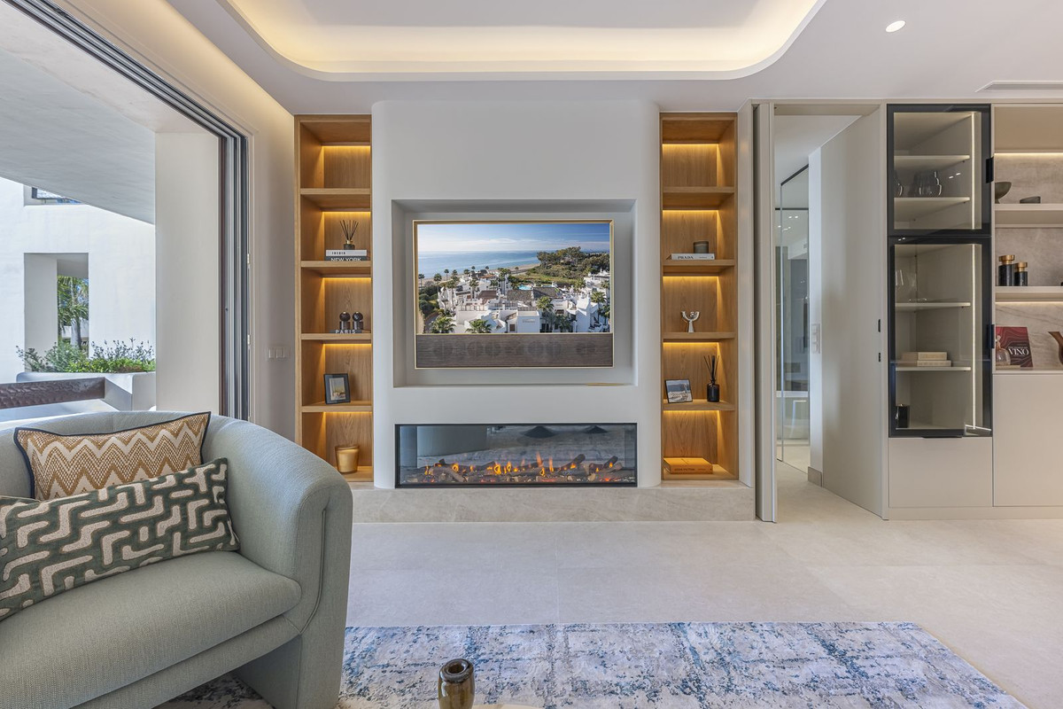 3 Bedroom Apartment for Sale in New Golden Mile — 8