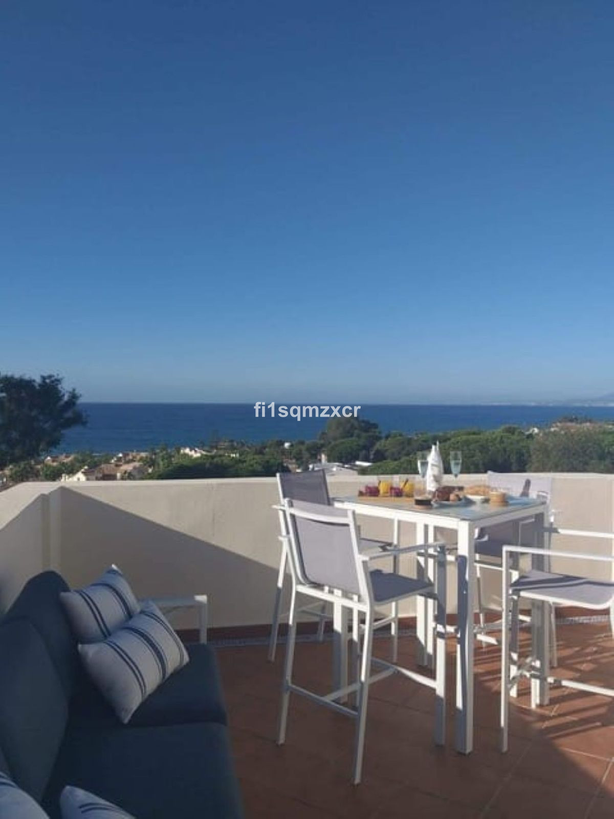 3 Bedroom Apartment for Sale in Marbella