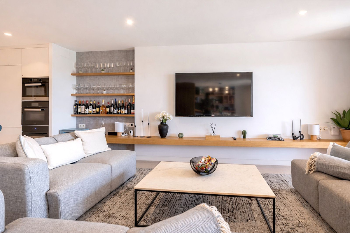 3 Bedroom Villa for Sale in Estepona — 5
