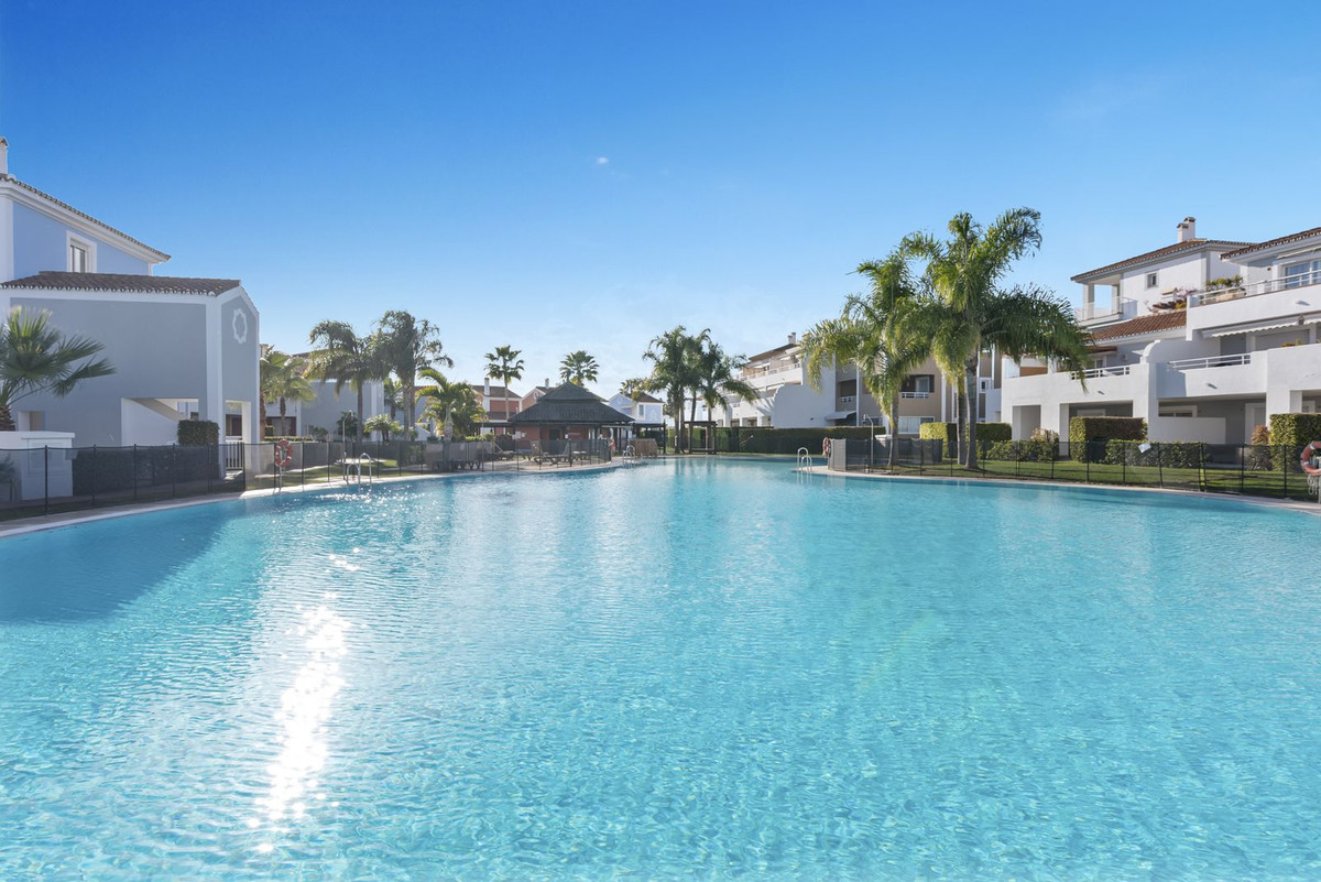 2 Bedroom Apartment for Sale in Estepona — 2