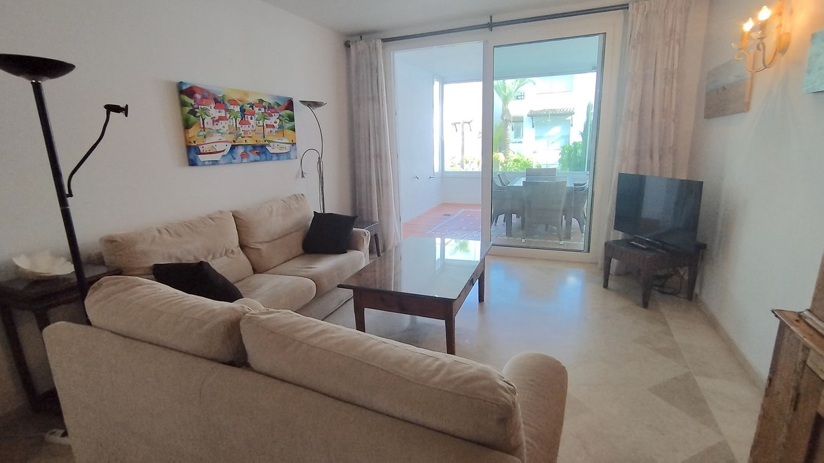 3 Bedroom Apartment for Sale in Costalita — 6