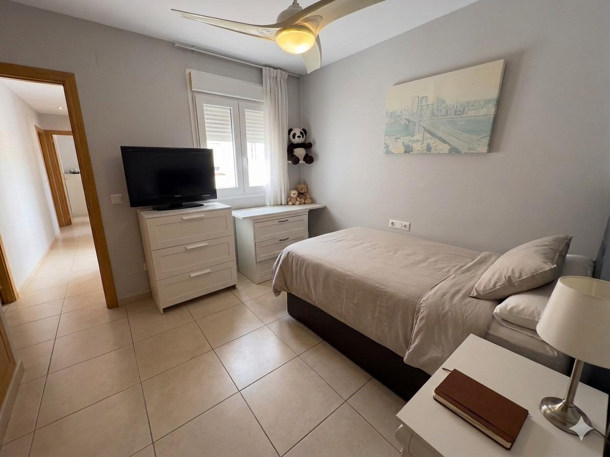 4 Bedroom Apartment for Sale in Marbella — view 10