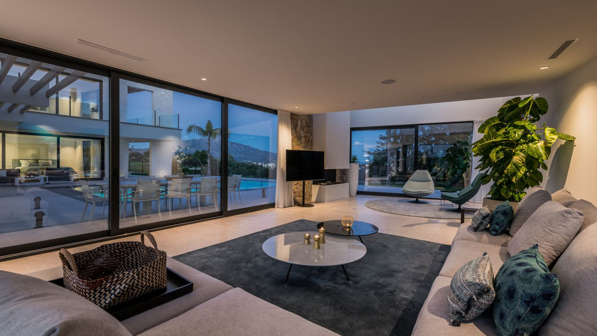 5 Bedroom Villa for Sale in Benahavís — 9