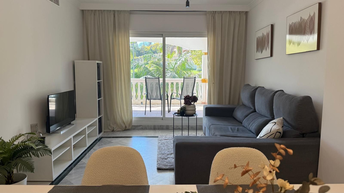 2 Bedroom Apartment for Sale in Nueva Andalucía